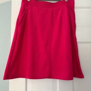 hot pink skirt!